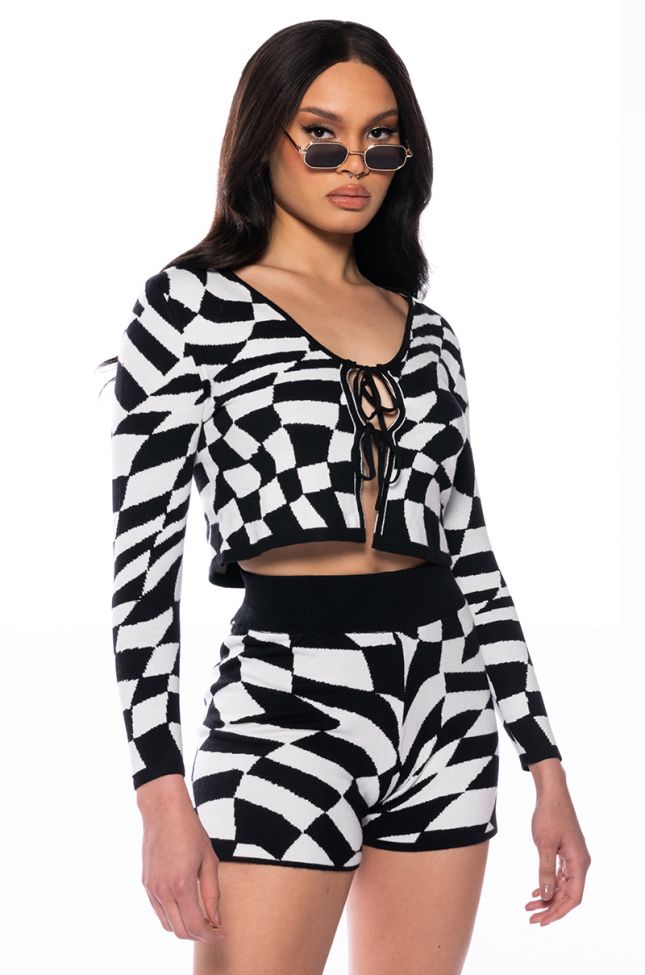 WAVY CHECKERED TIE FRONT CROPPED SWEATER