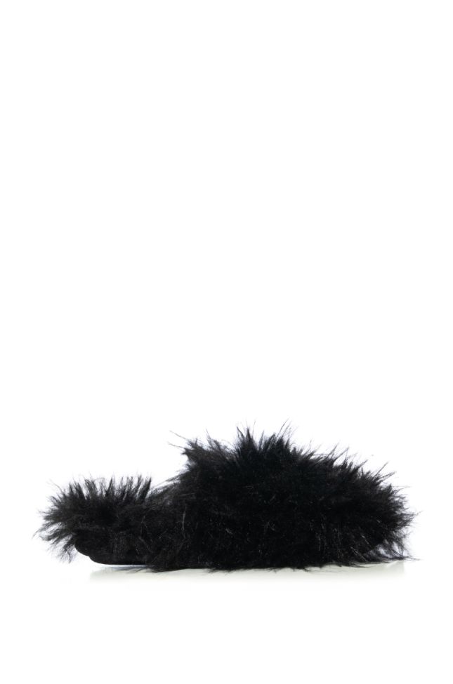 Back View Wig Out Faux Fur Slippers In Black