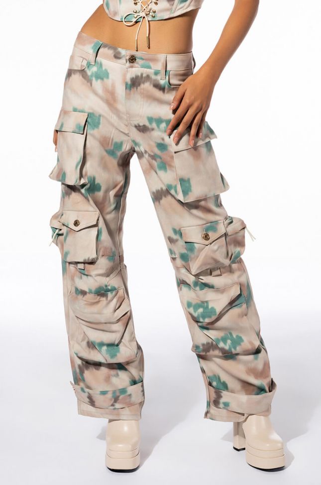 Front View Wildfire Cargo Pant