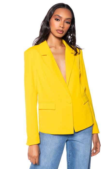 SPRING FORWARD RELAXED FIT BLAZER IN YELLOW